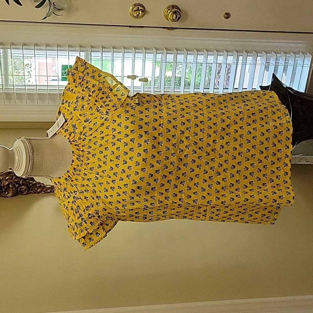 J. Crew yellow blue floral top cap sleeve ruffle layers gathered neckline M New…